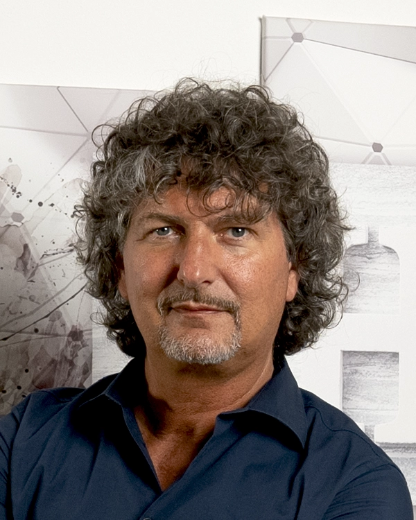 Giacomo Turbati — Consulente strategico specializzato nell'Ingegneria della percezione aziendale